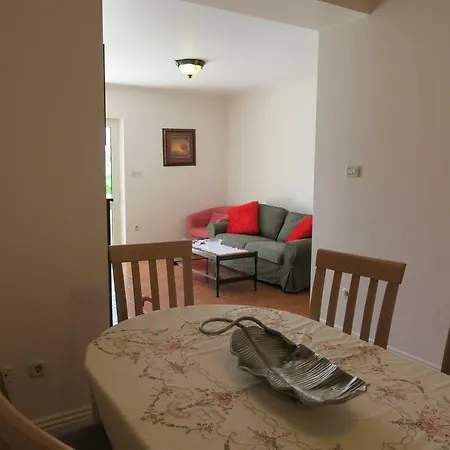 Punta Ruzmarin Apartment