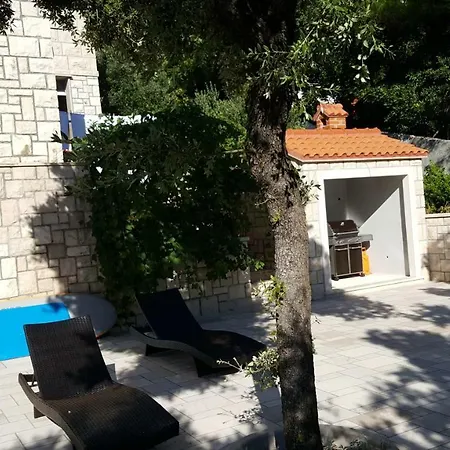 Apartment Punta Ruzmarin